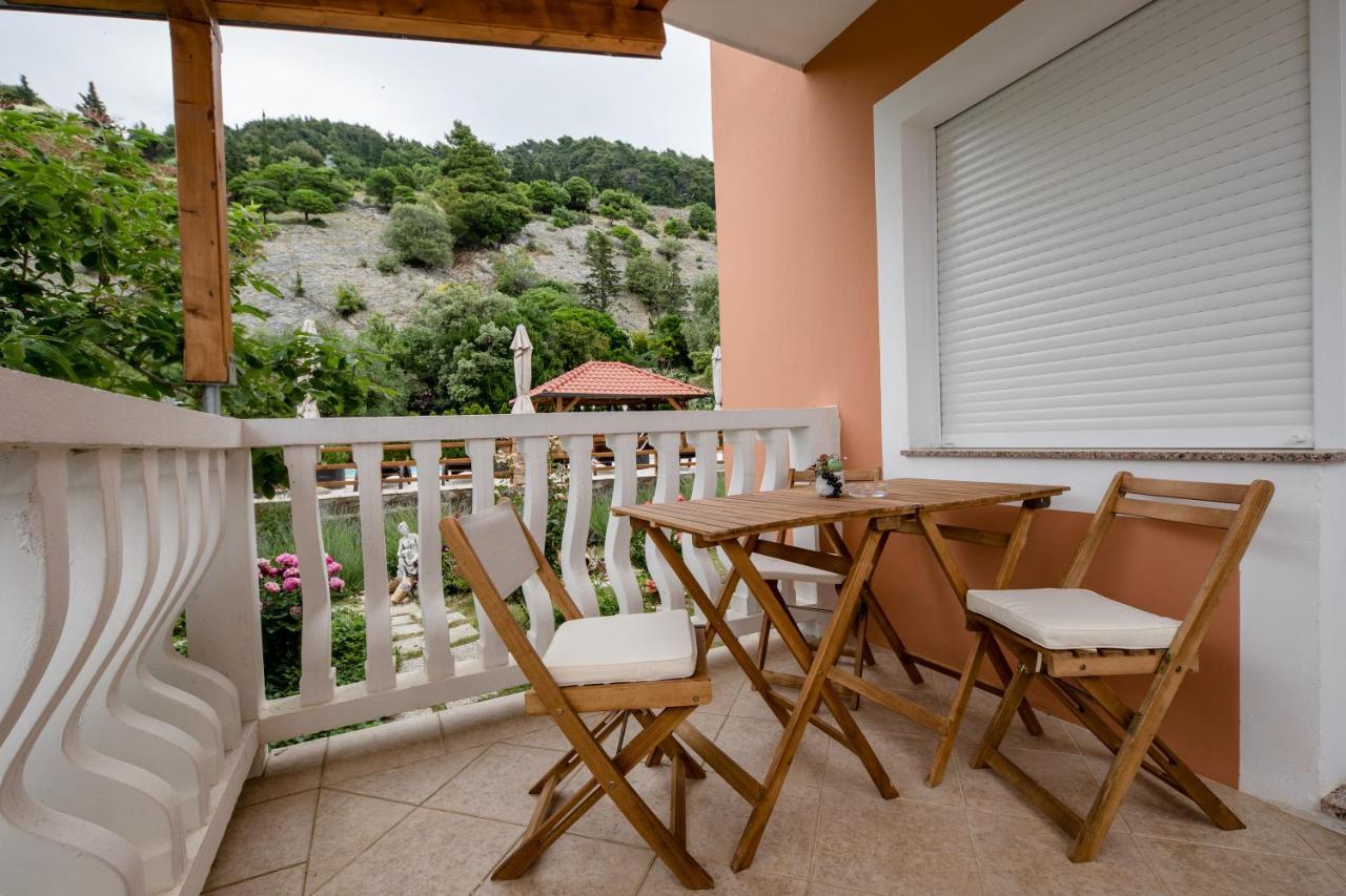 Apartments Scerbe 3103 Mundanije Dış mekan fotoğraf