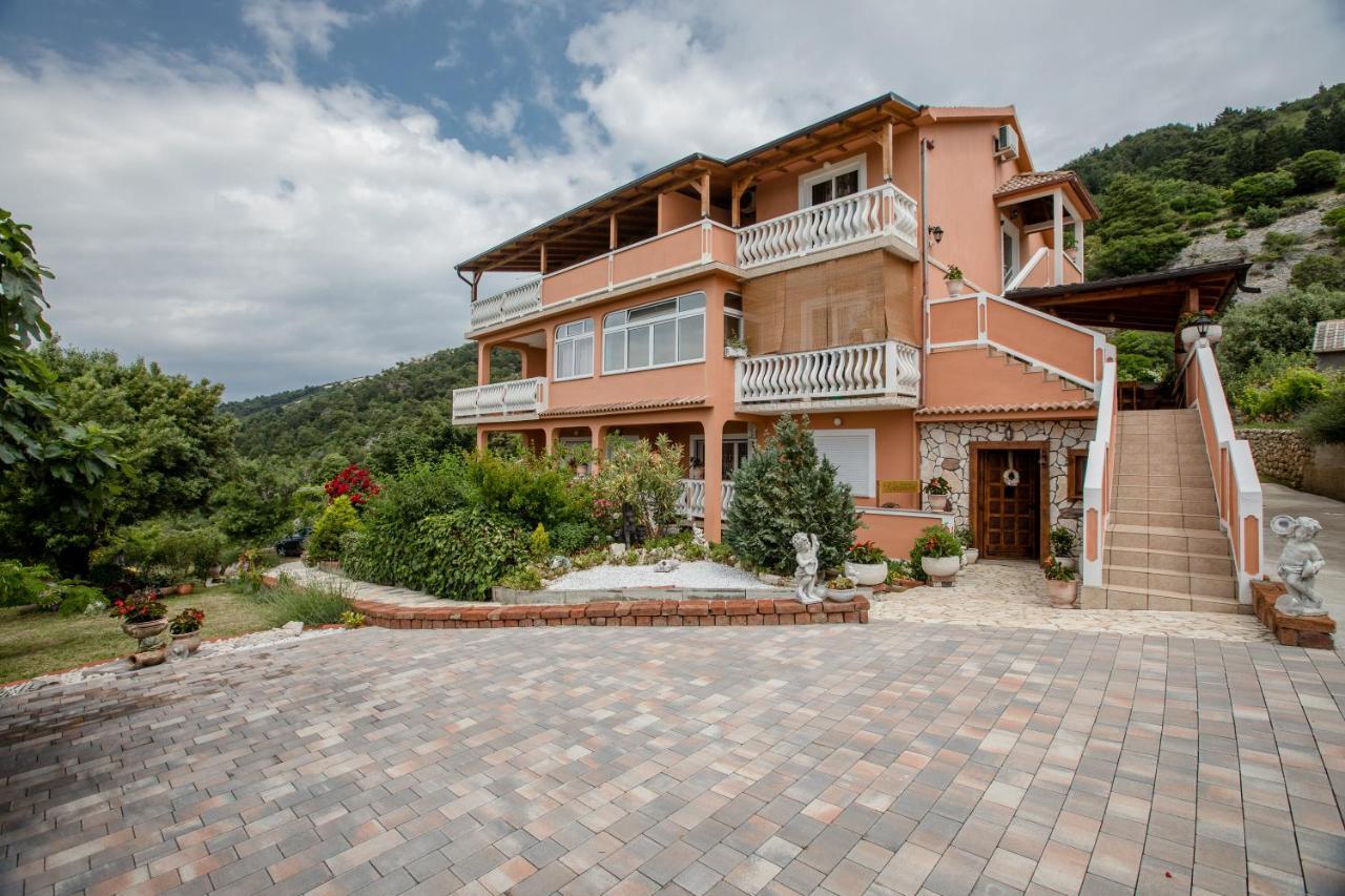 Apartments Scerbe 3103 Mundanije Dış mekan fotoğraf